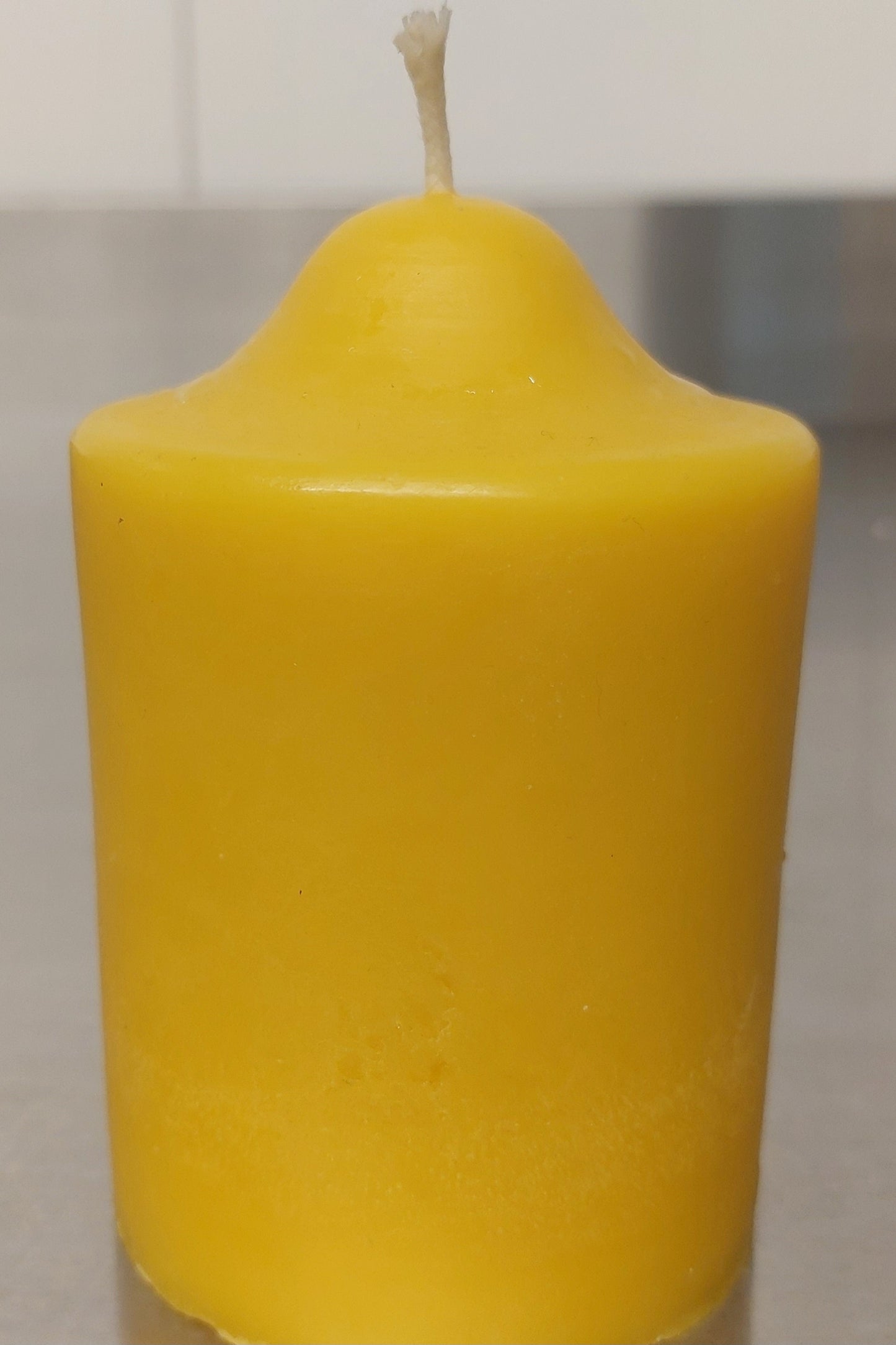 Bienenwachsstumpenkerze